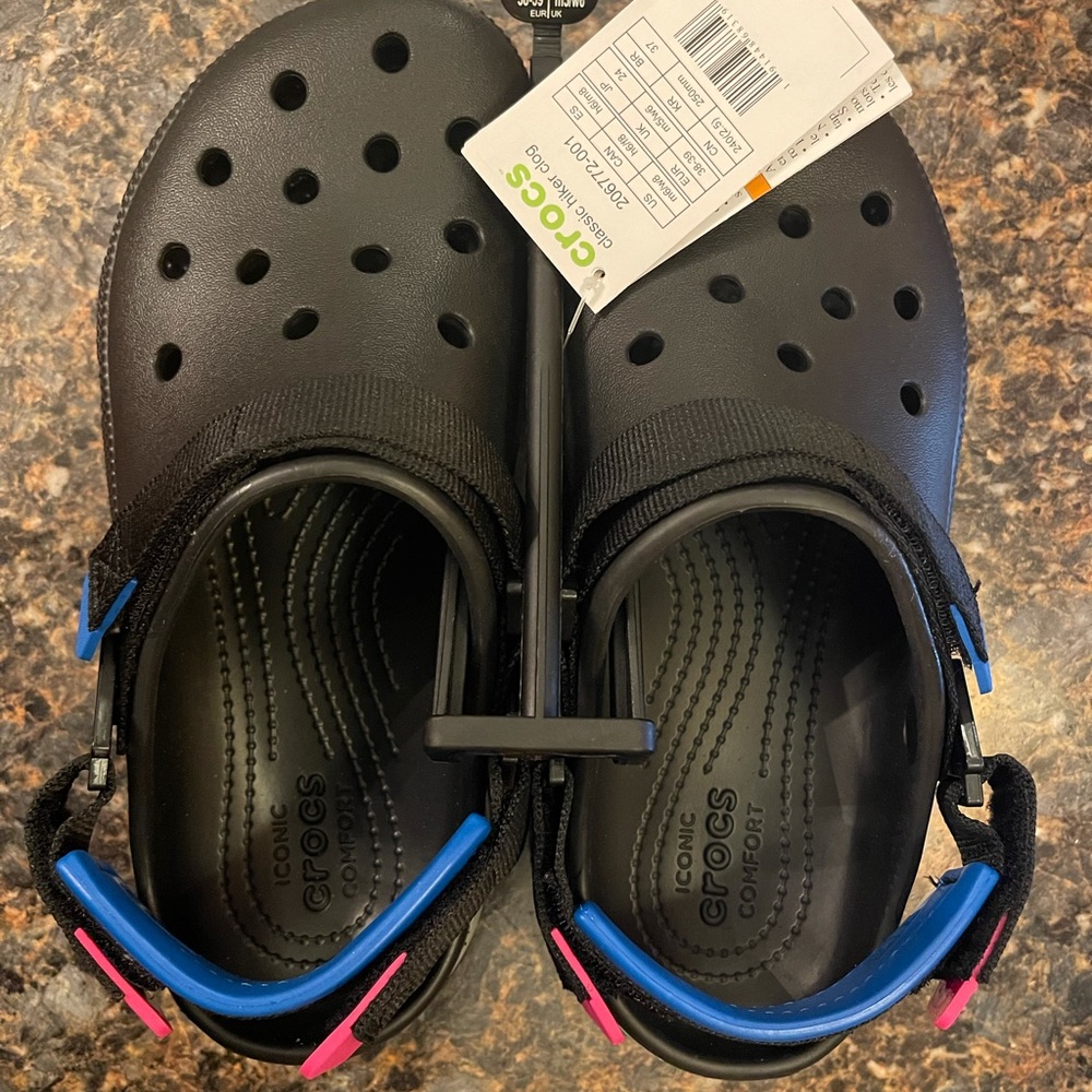 Crocs hikers